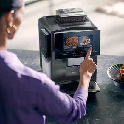 SIEMENS EQ.900 TQ905RZ5 Fully Automatic Espresso Machine Black