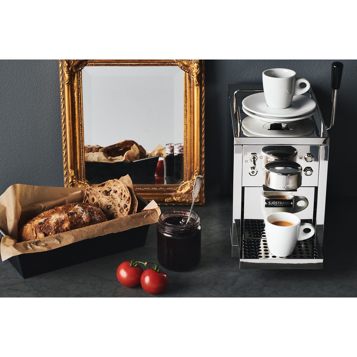 SJOSTRAND The Original Coffee Machine Silver